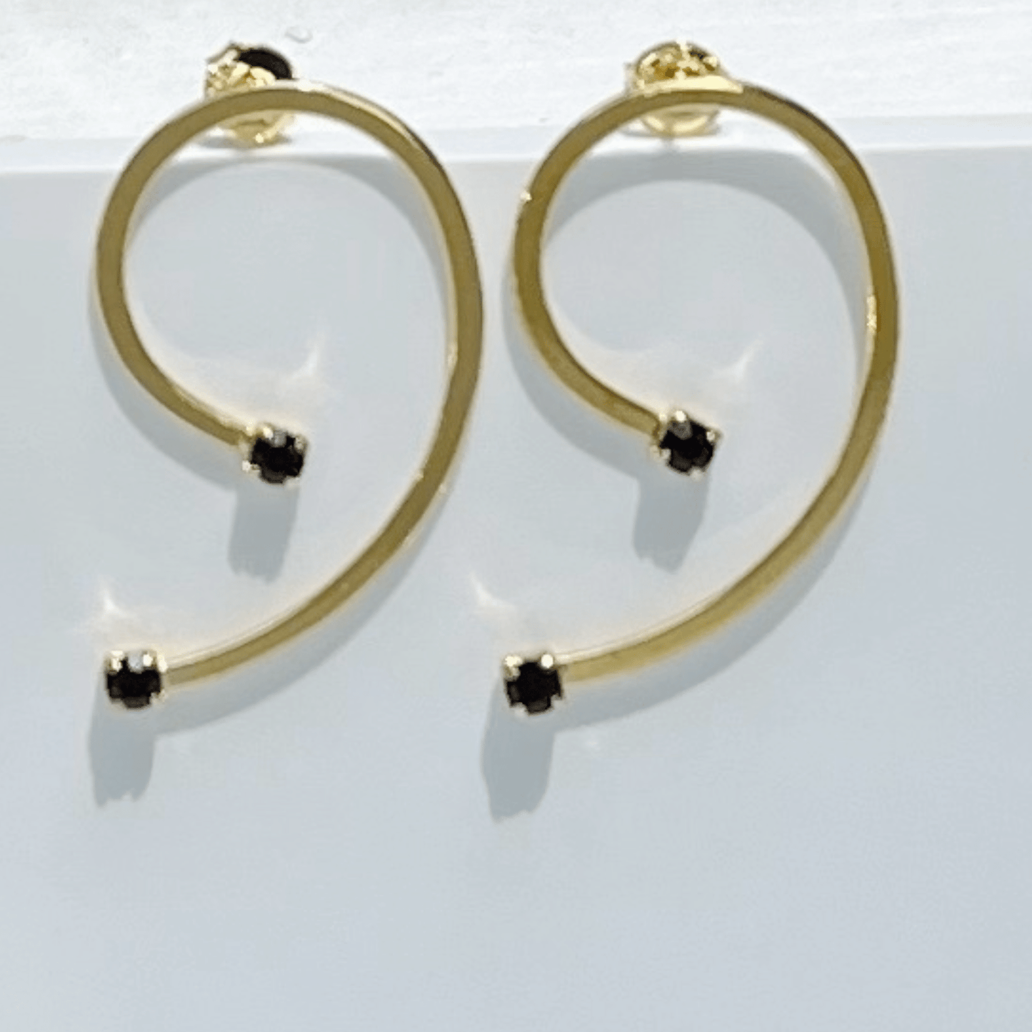 Enigma Earrings - Rosetta Riwari