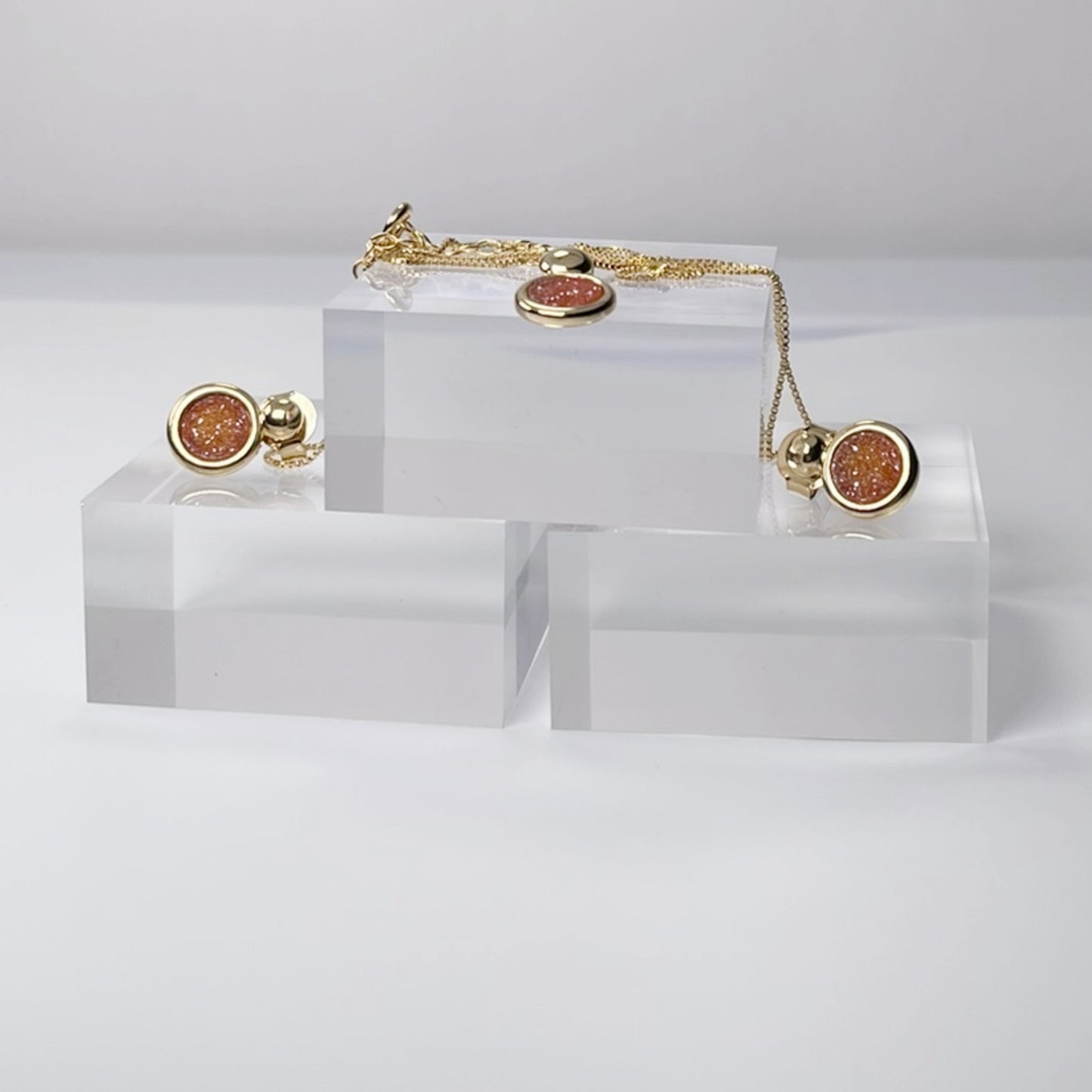 Shimmering Pearl Goldstone Set