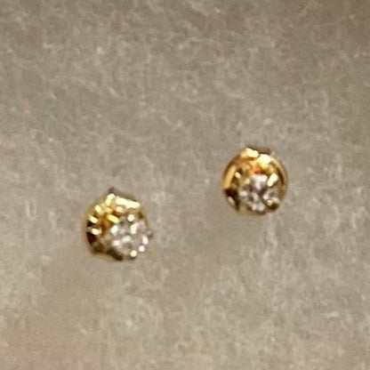 Tiny Zirc Stud Earrings